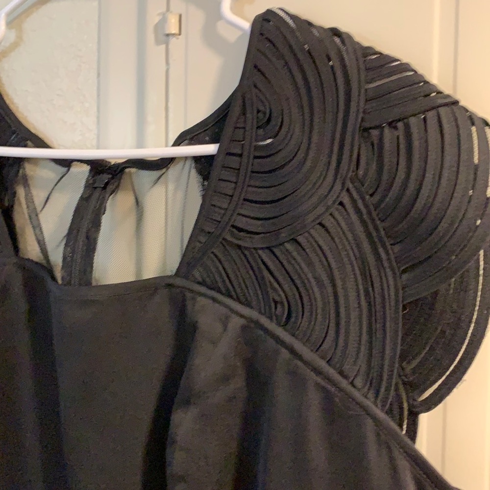 Cute LBD (little black dress)